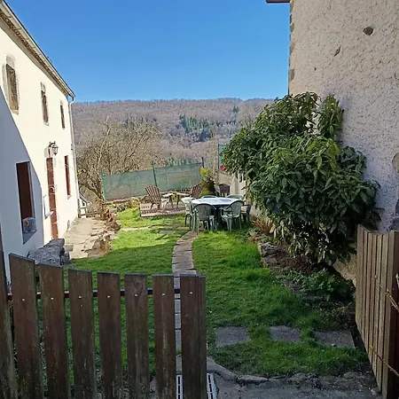 Au Repos De La Sioule