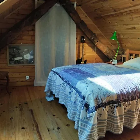 Au Repos De La Sioule Holiday home