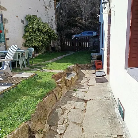 Holiday home Au Repos De La Sioule Menat